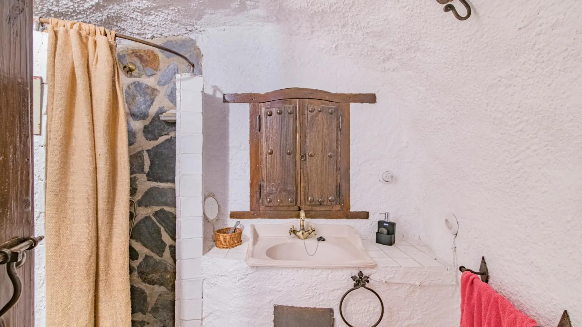Cueva D'Antonio Apartment Monachil