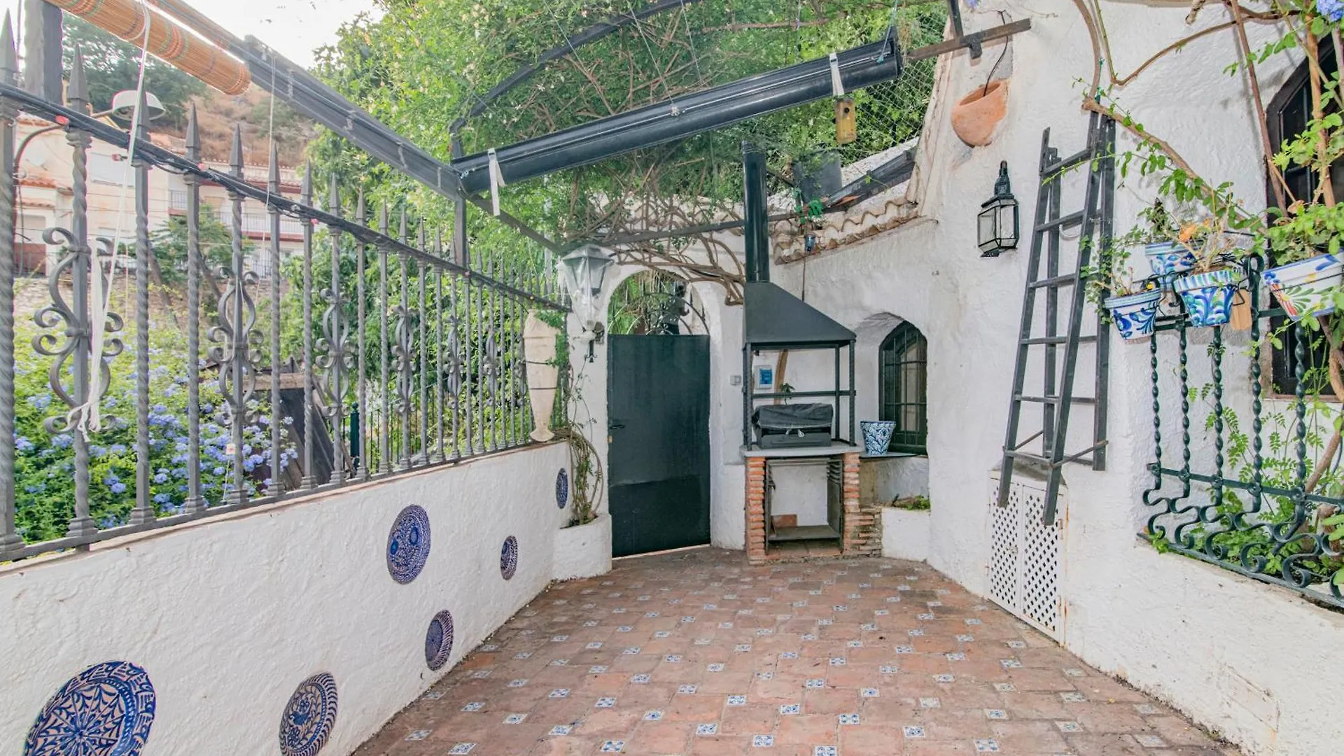 Cueva D'Antonio Apartment Monachil 0*,  Spain